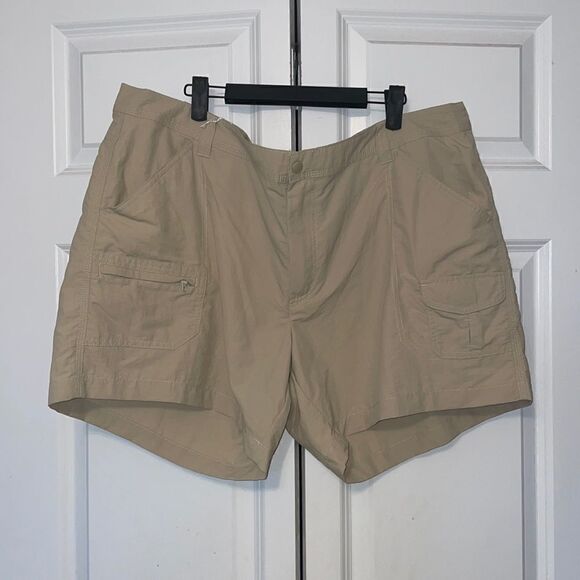 Worldwide Sportsman shorts  - Picture 1 of 7